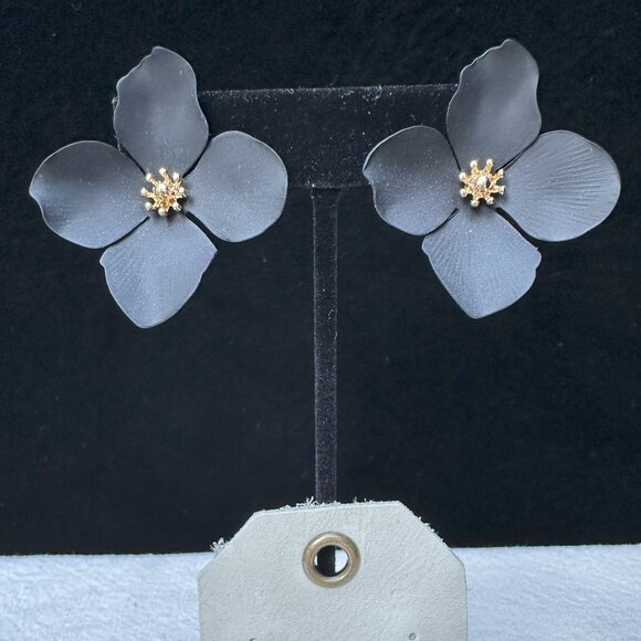 Anthropologie 'Garden Party' Earrings in Black with Gold Accent - Picture 6 of 6